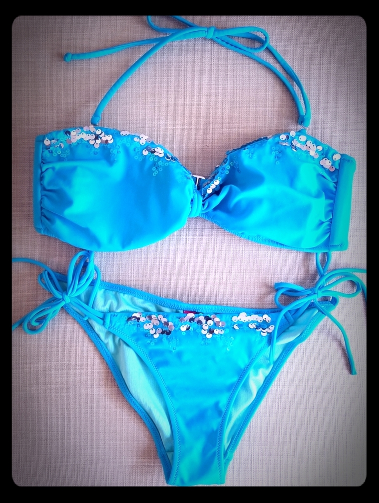Victoria's Secret Turquoise Turquoise Bikini.